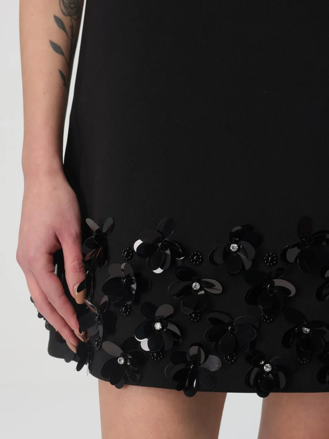 Abito Self-Portrait in crepe con paillettes