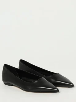 Ballerina Cassy Aeyde in nappa