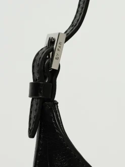 Borsa Baby Camryn by Far in pelle increspata