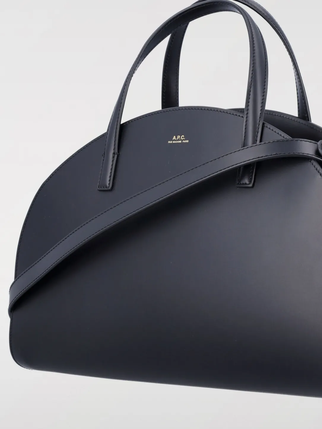 Borsa Demi-Lune Tote A.P.C. in pelle