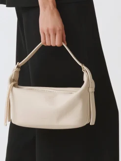 Borsa Fabiana Filippi in pelle a grana con monile