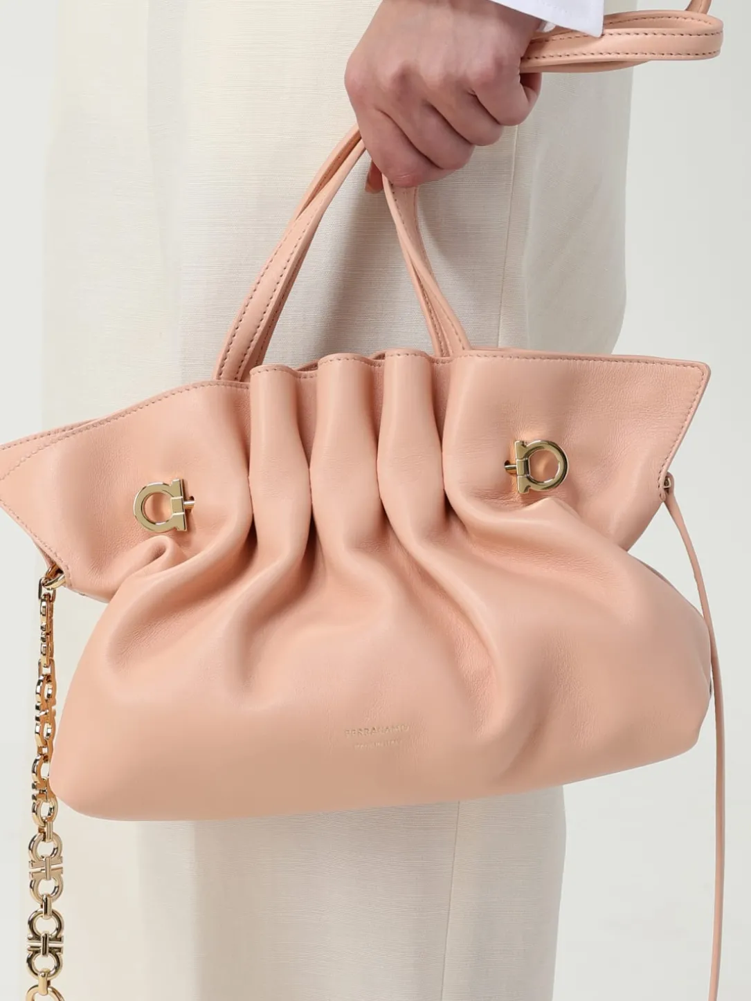 Borsa Ferragamo Soft-bag (S)