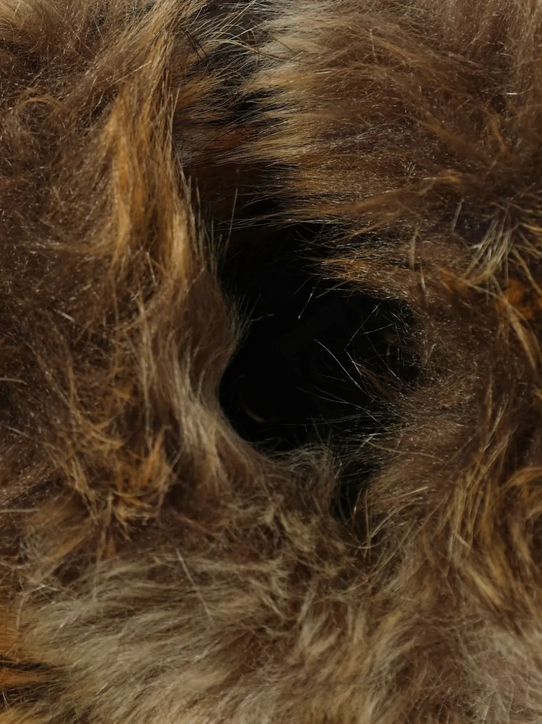 Borsa Japanese MM6 Maison Margiela in pelliccia sintetica