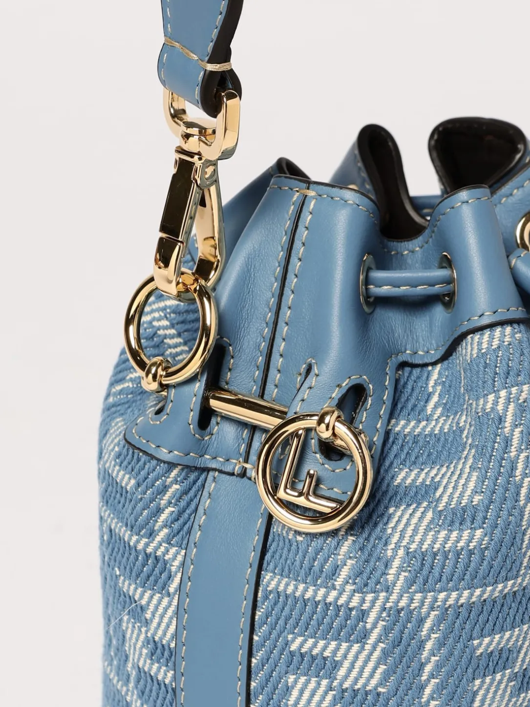 Borsa Mon Tresor Fendi in pelle e denim con monogram FF jacquard