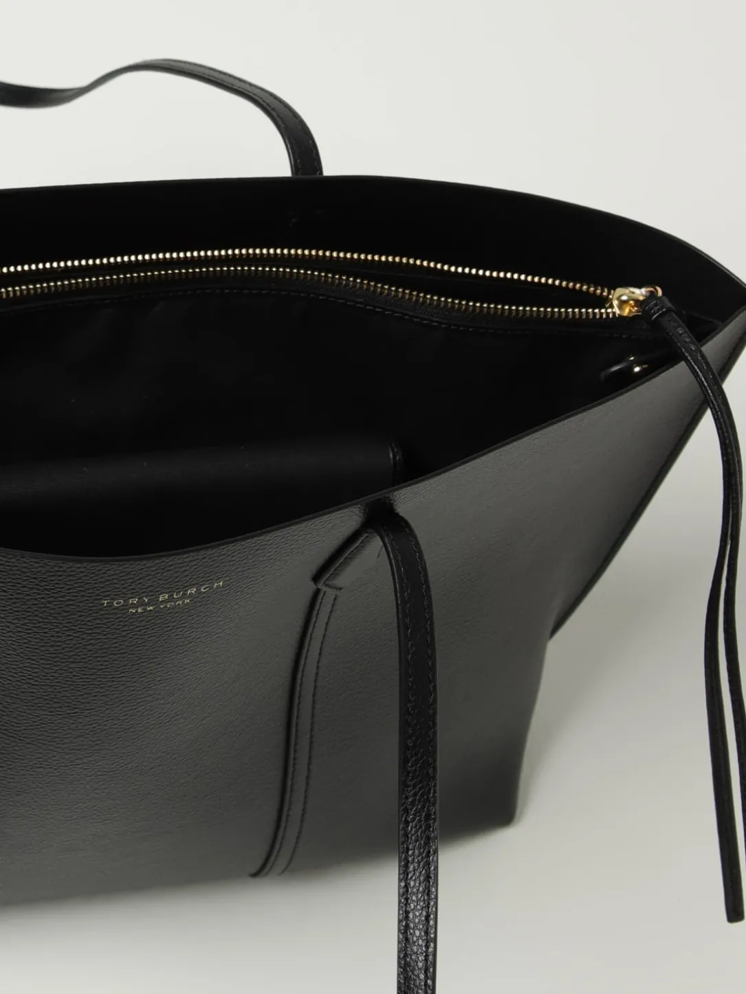 Borsa Shopping Perry Tory Burch in pelle a micro grana