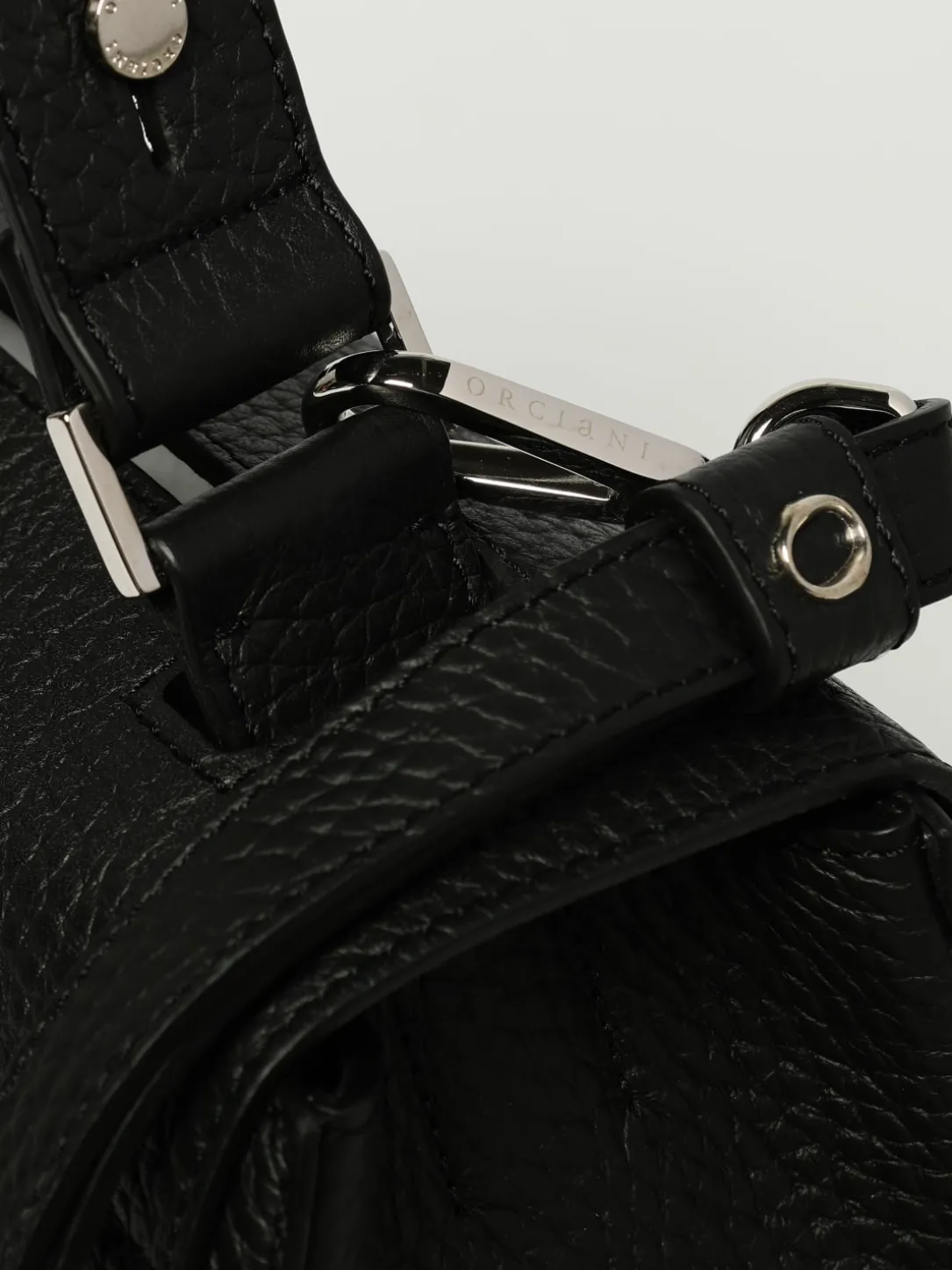 Borsa Sveva Soft Orciani in pelle martellata