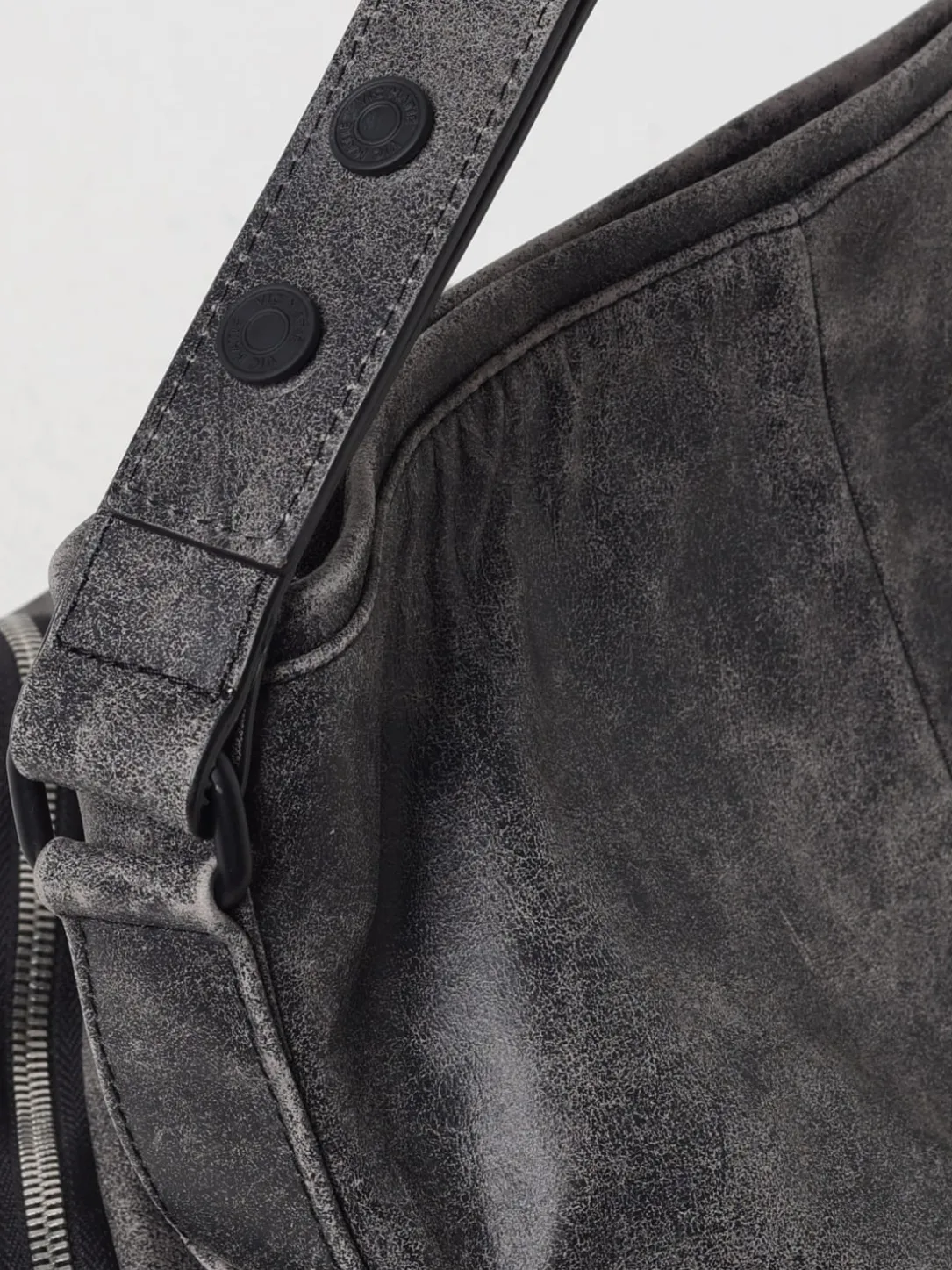 Borsa Vic Matiè in pelle invecchiata