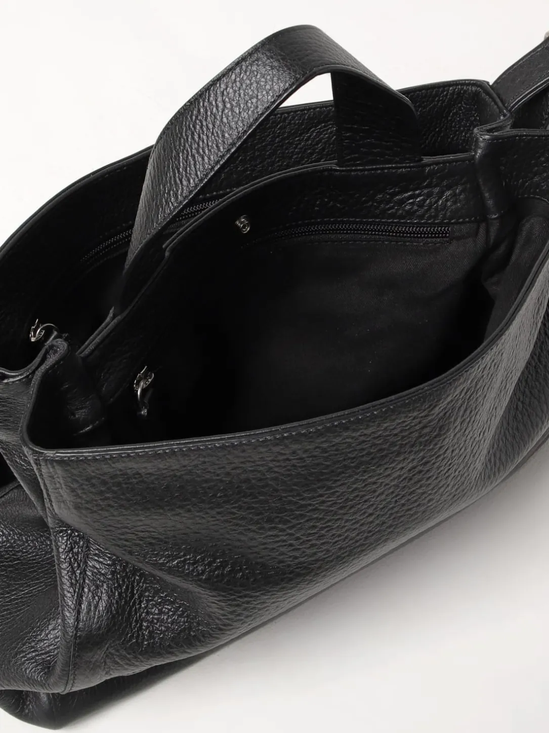 Borsa Vic Matiè in pelle martellata