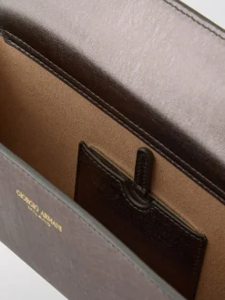 Clutch Giorgio Armani in pelle laminata