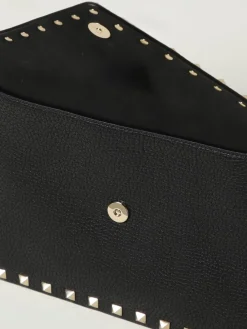 Clutch Rockstud Valentino Garavani in pelle a grana