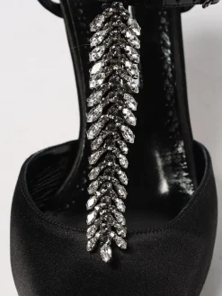 Décolleté Sufik Manolo Blahnik in raso con cristalli