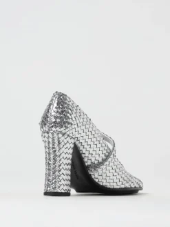 Décolleté Woven Bottega Veneta in pelle cracklè intrecciata e laminata