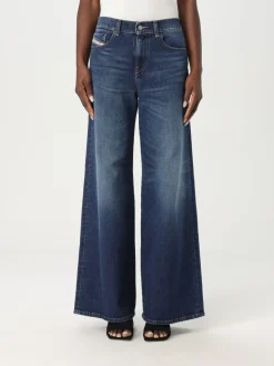 Jeans a zampa Diesel in denim