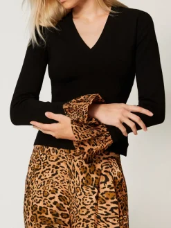 Maglia a v con polsi animalier Twinset