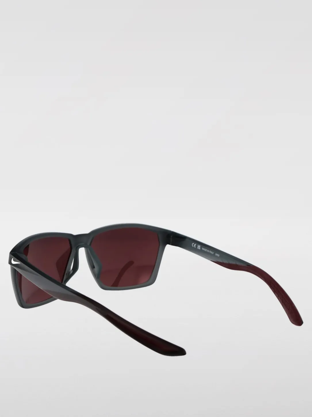 Occhiali da sole Maverick in acetato con logo Nike