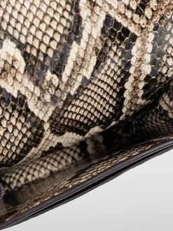 Portafoglio McQueen in pelle a grana