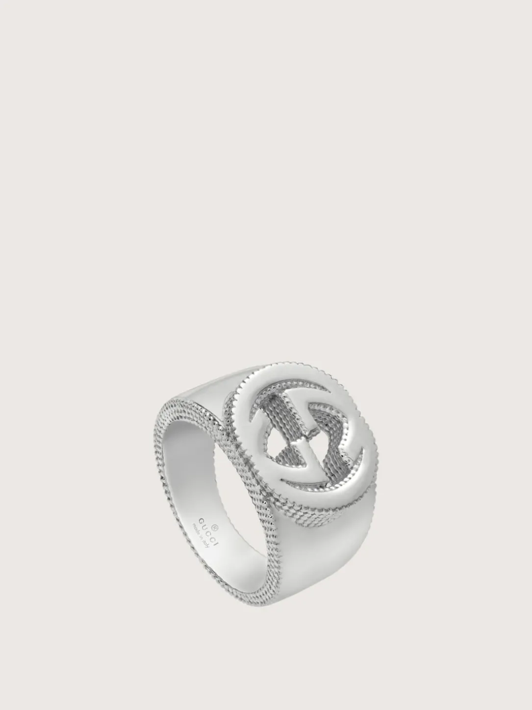 Ring with interlocking g motif in sterling silver