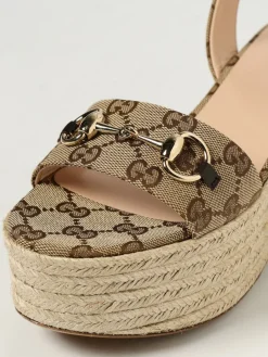 Sandalo con zeppa Gucci in misto cotone con monogram GG jacquard