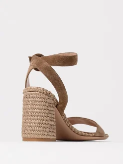 Sandalo Gianvito Rossi in camoscio e rafia intrecciata