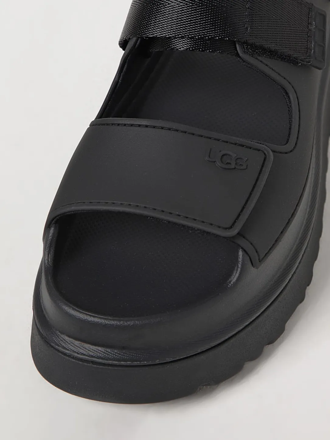 Sandalo GoldenGlow UGG in camoscio