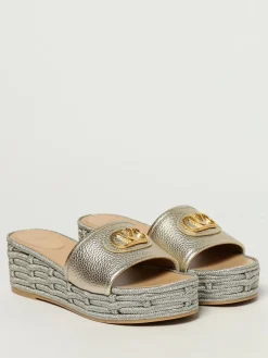 Sandalo Valentino Garavani in pelle laminata a grana