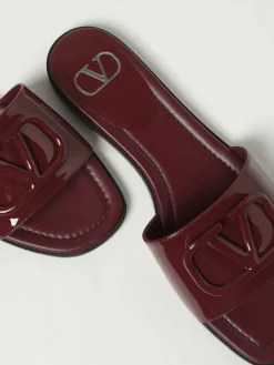 Sandalo VLogo Signature Valentino Garavani in vernice