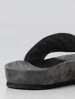 Sliders Precious Brunello Cucinelli in camoscio con monile