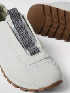 Sneakers Brunello Cucinelli in camoscio e nylon con monile