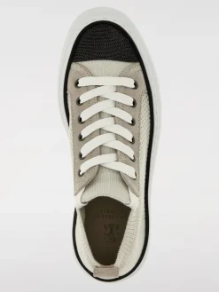 Sneakers Brunello Cucinelli in pelle e maglia crochet con monile