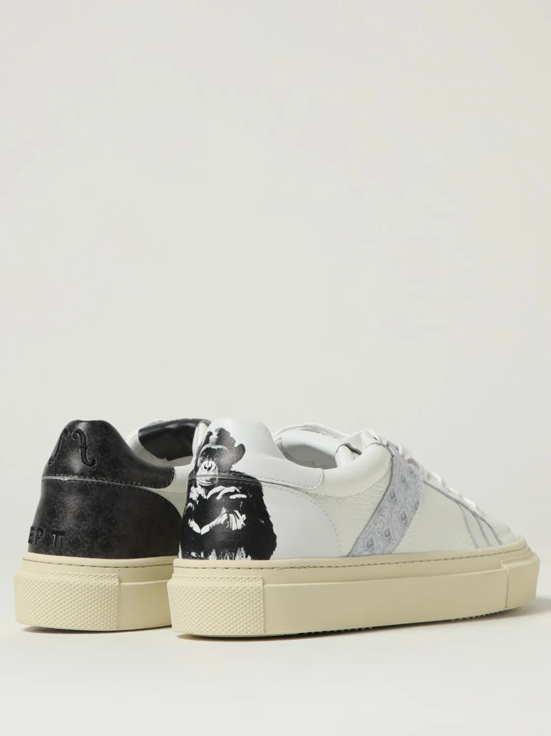 Sneakers One Love Axept in pelle martellata premium