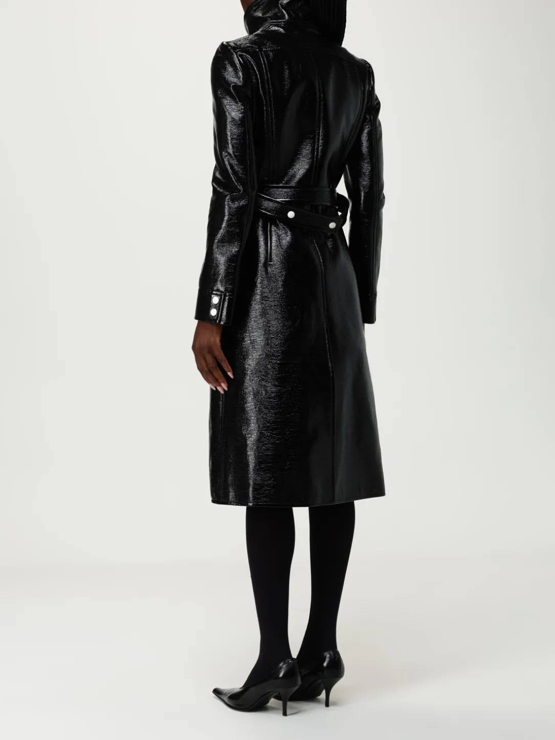 Trench Courrèges in vernice