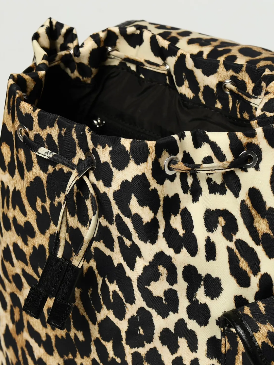 Zaino Small Bucky Ganni in nylon riciclato stampa animalier